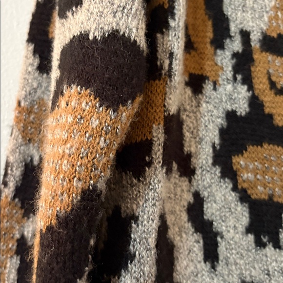 Apt. 9 Textured Knit Animal Print Cardigan - Picture 15 of 17